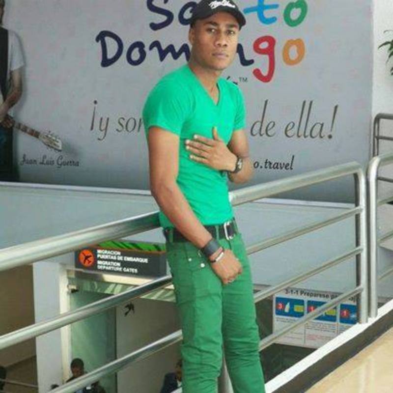 Date this voluptuous Dominican Republic man Cajuste barthle from Santo Domingo DO19657