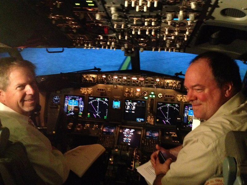 Date this exotic United States man Piloto from San Francisco US15279