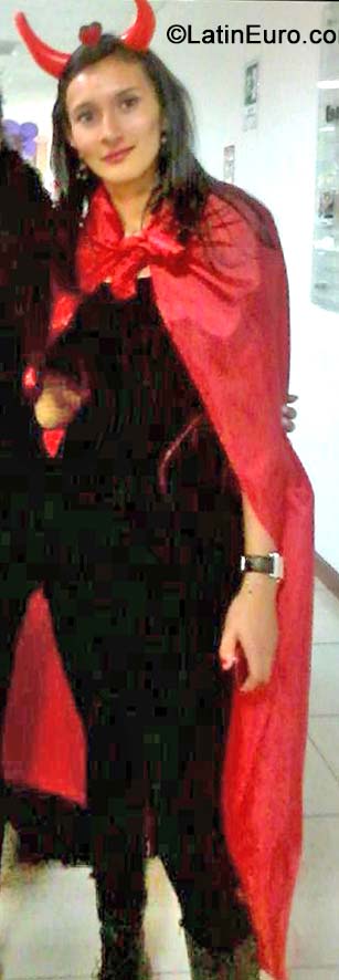 Date this delightful Colombia girl Emily from Bogota CO15825