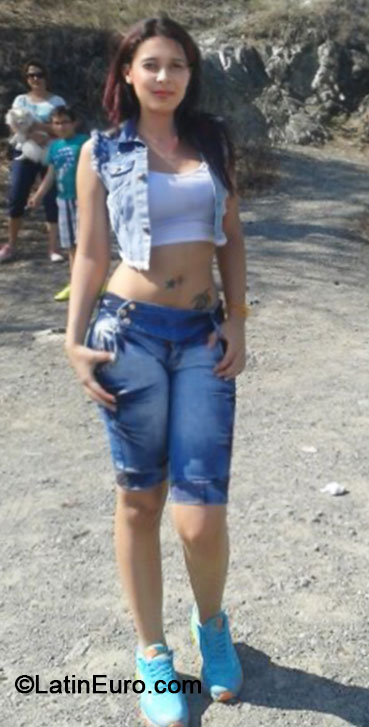 Date this fun Colombia girl Mariana from Medellin CO16086