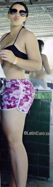 Date this foxy Brazil girl Fernanda from Mirante BR8994