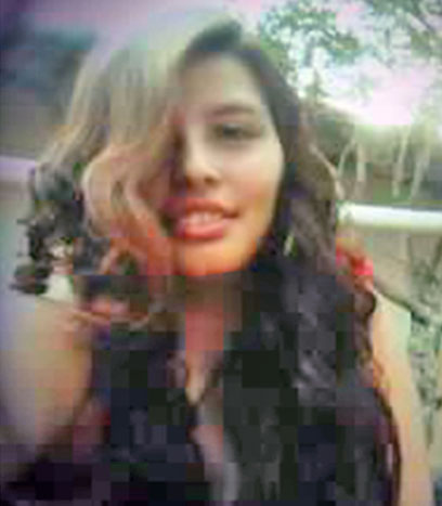 Date this foxy Colombia girl Zafira from Cali CO16123