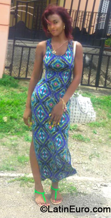 Date this exotic Jamaica girl Shanice from Kingston JM1833