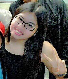 Date this beautiful Philippines girl Julila from Manila PH690