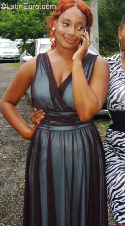Date this passionate Jamaica girl Shavay from Mandeville JM1836