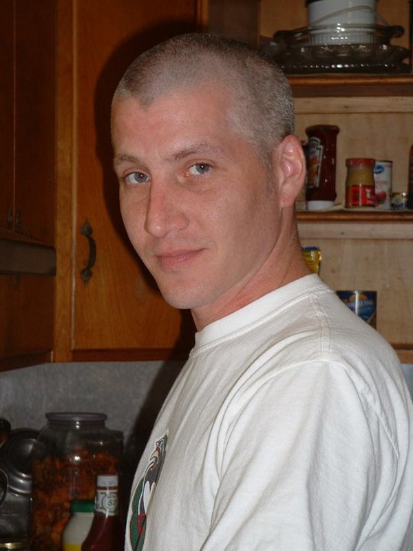 Date this delightful United States man Tommyvfl from Littlestown US15453