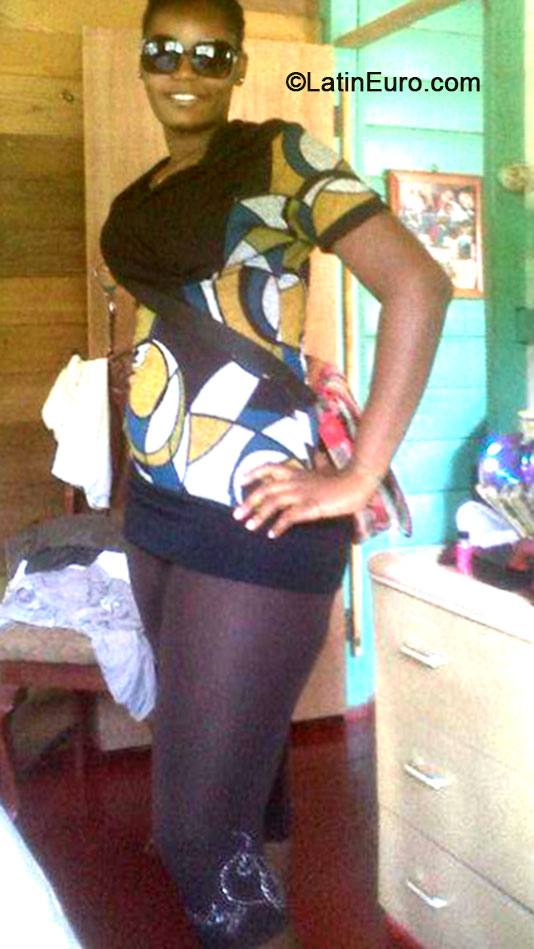 Date this hot Jamaica girl Amara from Montego bay JM1840