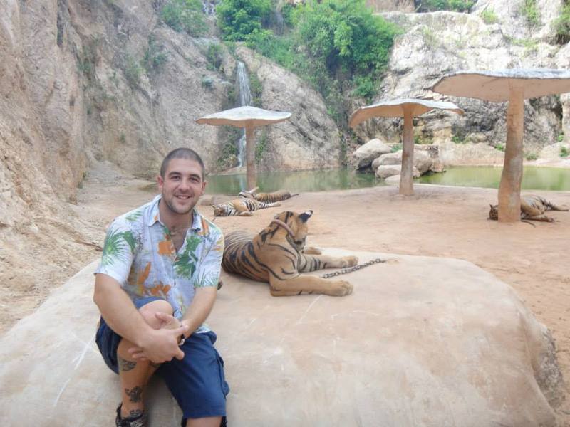 Date this good-looking Brazil man Bestija from Salvador BR9064