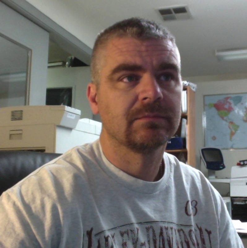 Date this hard body United States man Chris from San Francisco US15515