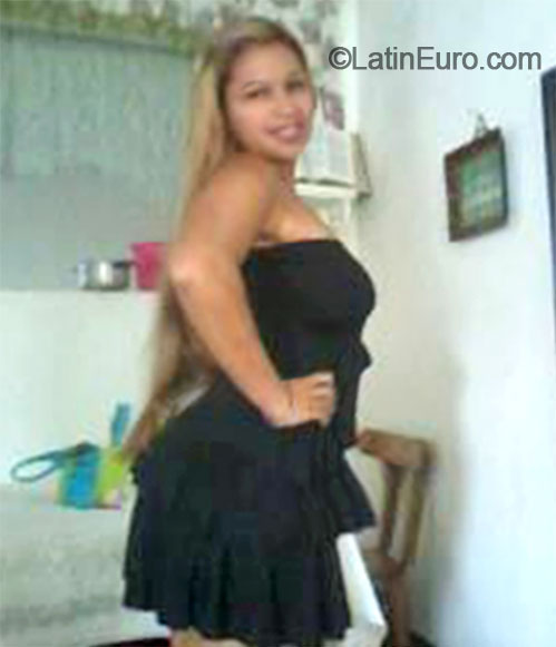 Date this funny Colombia girl Anlly osorio from Medellin CO16345