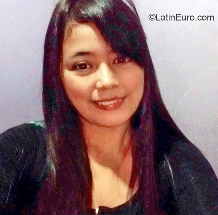 Date this passionate Philippines girl Meriker from Iligan City PH712