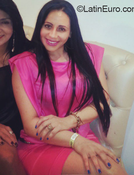 Date this delightful Brazil girl Rozangela from Campo Grande BR9099