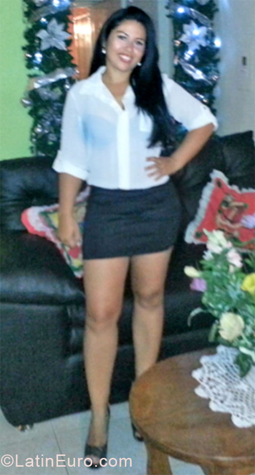 Date this exotic Venezuela girl Jackeline from Valencia VE324