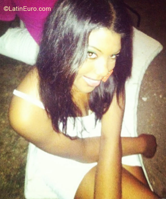 Date this hot Jamaica girl Jodene from Kingston JM1897
