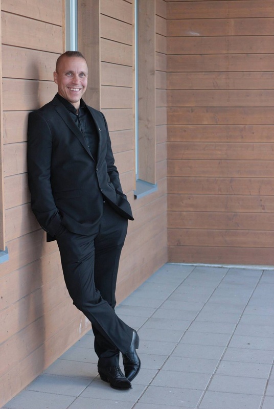 Date this sensual Finland man Dancemania from Oulu FI53