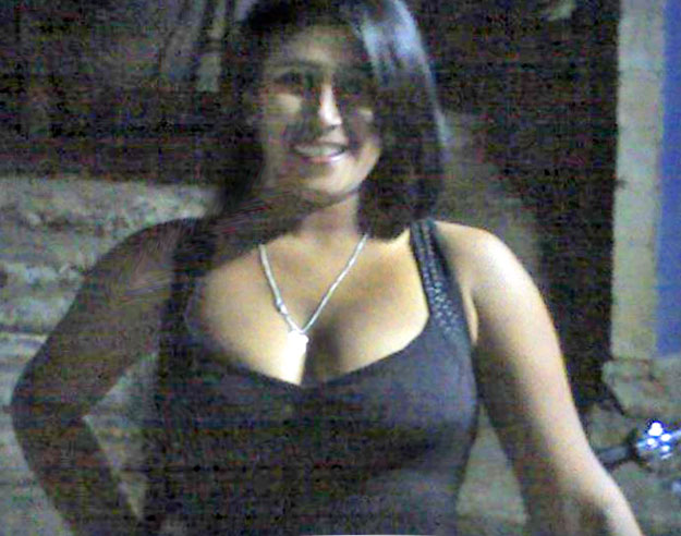 Date this attractive Venezuela girl Reda from Barquisimeto VE336