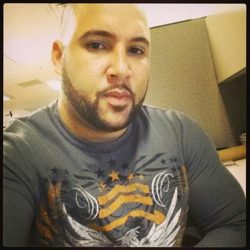 Date this young United States man Chris from Saratoga Springs US15693