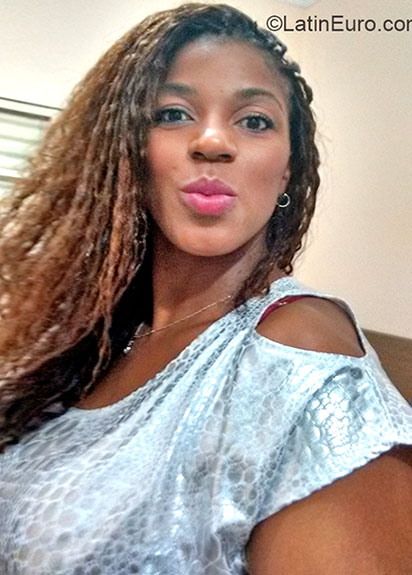 Date this young Brazil girl Luci from Mongagua BR9143