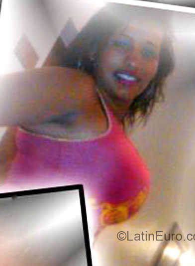 Date this young Dominican Republic girl Annetie from La Vega DO20783