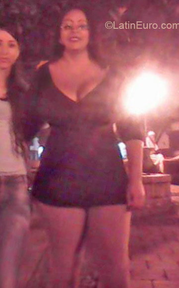 Date this delightful Colombia girl Yolima from Medellin CO16661