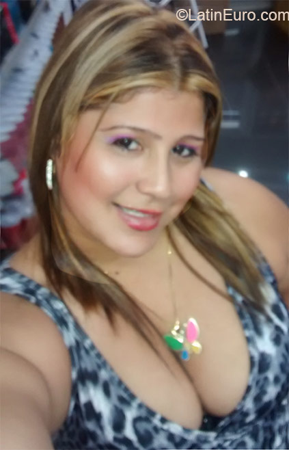 Date this tall Colombia girl Turca from Barranquilla CO16710