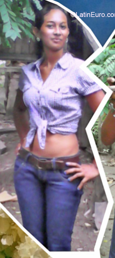 Date this passionate Honduras girl Marian from La Ceiba HN1395