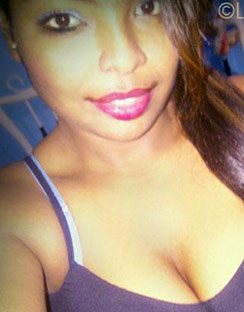 Date this pretty Dominican Republic girl Yesmarlin from La Vega DO21006