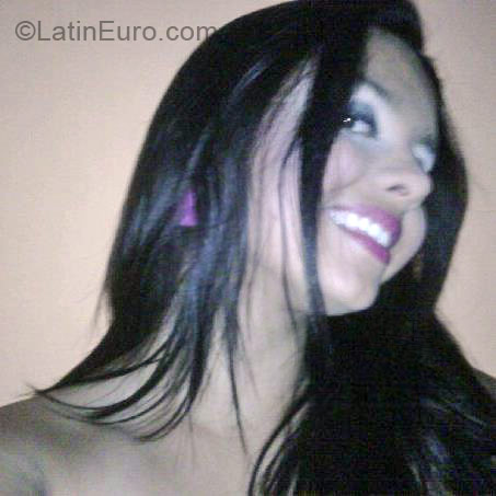 Date this funny Venezuela girl Veronica from San Felipe VE373