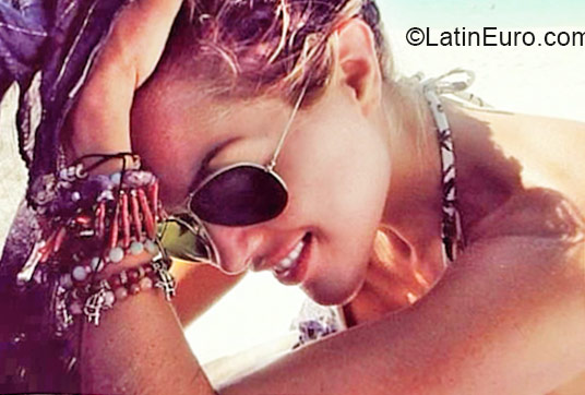 Date this sultry Colombia girl Lady from Bogota CO16780