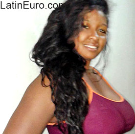 Date this lovely Colombia girl Yenifer from Cali CO16864