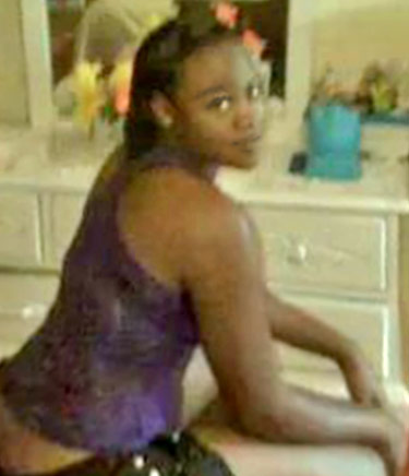 Date this hard body Jamaica girl Trishana from Kingston JM1946