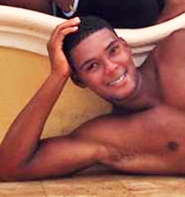 Date this young Dominican Republic man Elias from Santo Domingo DO21380