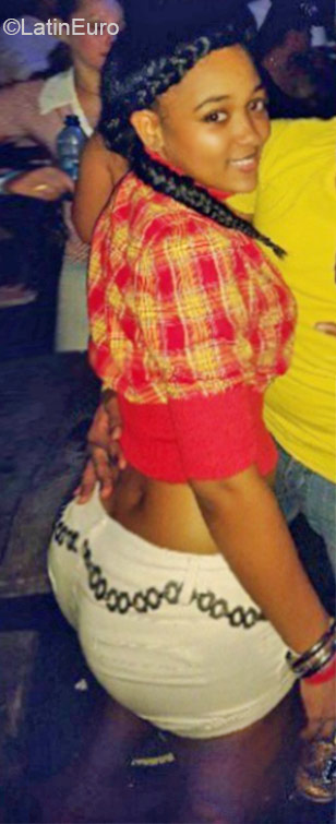 Date this pretty Panama girl Mavys0621 from Panama City PA561