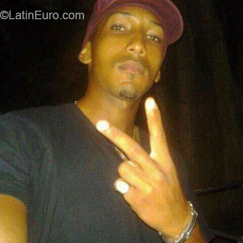 Date this beautiful Dominican Republic man Javier from Santiago DO21451