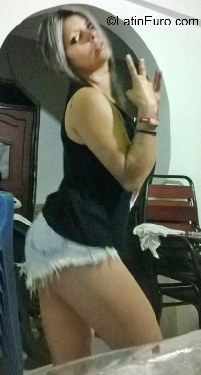 Date this funny Colombia girl Marisol from Ibague CO17898