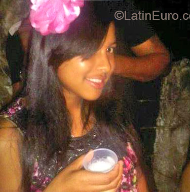 Date this lovely Dominican Republic girl Yulia from San jose de ocoa DO21528