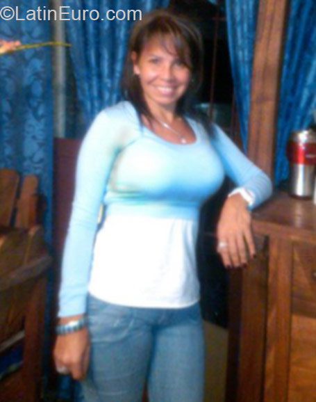 Date this exotic Venezuela girl Ibys from Caracas VE427