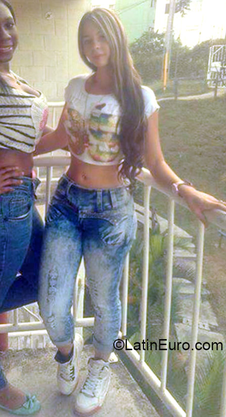 Date this good-looking Colombia girl Keraima from Cali CO17148