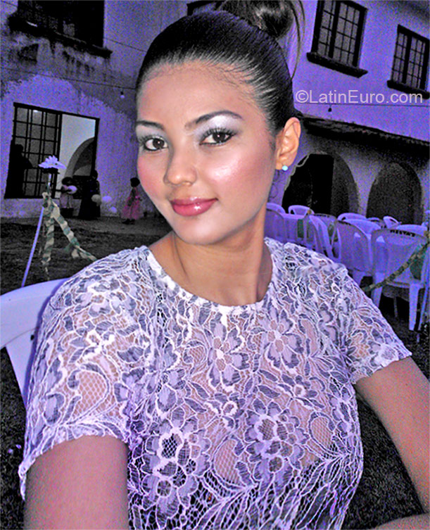 Date this cute Honduras girl Ingrid from El Progreso HN1490