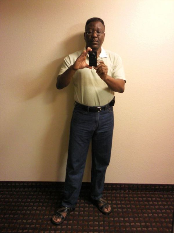 Date this nice looking United States man Bankole from Miramar US16008