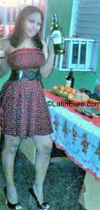 Date this young Venezuela girl Aracelis from Caracas VE453