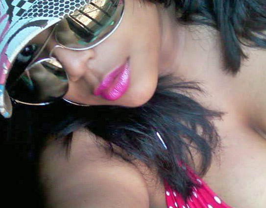 Date this attractive Brazil girl Maisa from Porto Velho BR9306