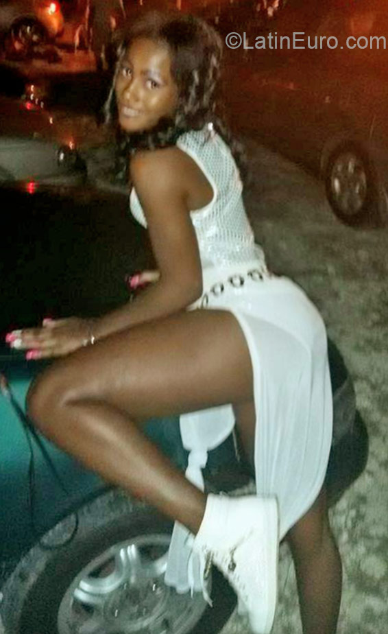 Date this delightful Jamaica girl Shanikey from Kingston JM2018