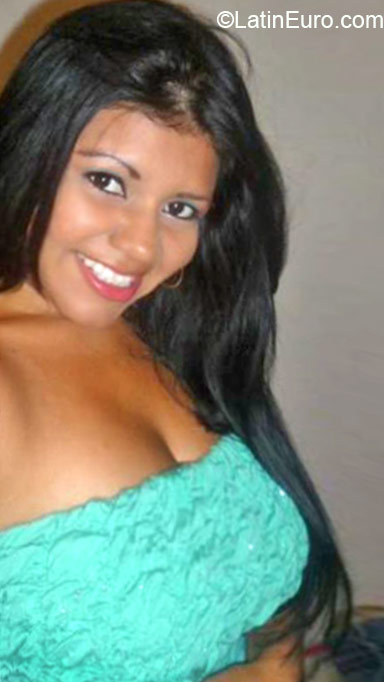 Date this funny Colombia girl Karol from Cali CO17422