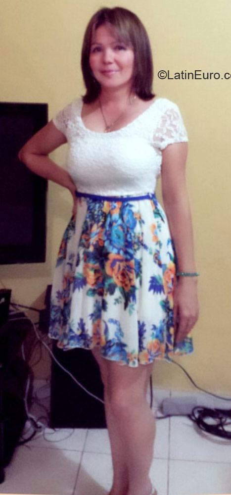 Date this attractive Honduras girl Teresa from San Pedro Sula HN1535
