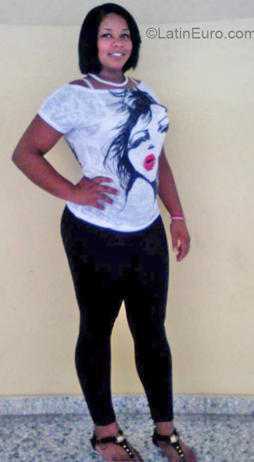 Date this lovely Dominican Republic girl Micher from Santo Domingo DO22322