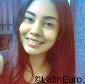 Date this good-looking Colombia girl Alejandra from Cali CO17566