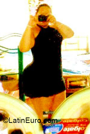 Date this georgeous Colombia girl Yeusby from Cucuta CO17585