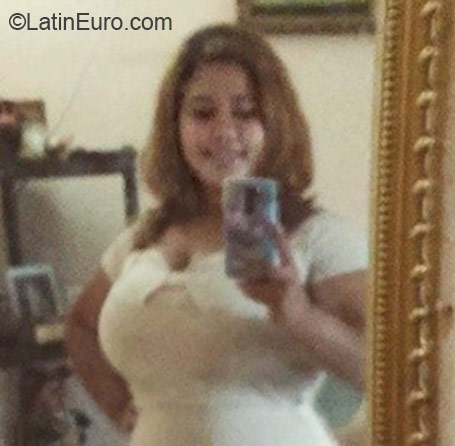Date this foxy Panama girl Yasie from Panama City PA629