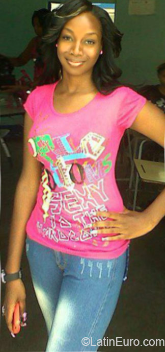 Date this delightful Jamaica girl Christine from Kingston JM2090